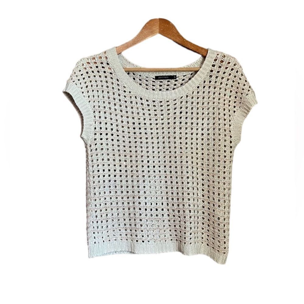Portmans knit top with sequins! Size small‎